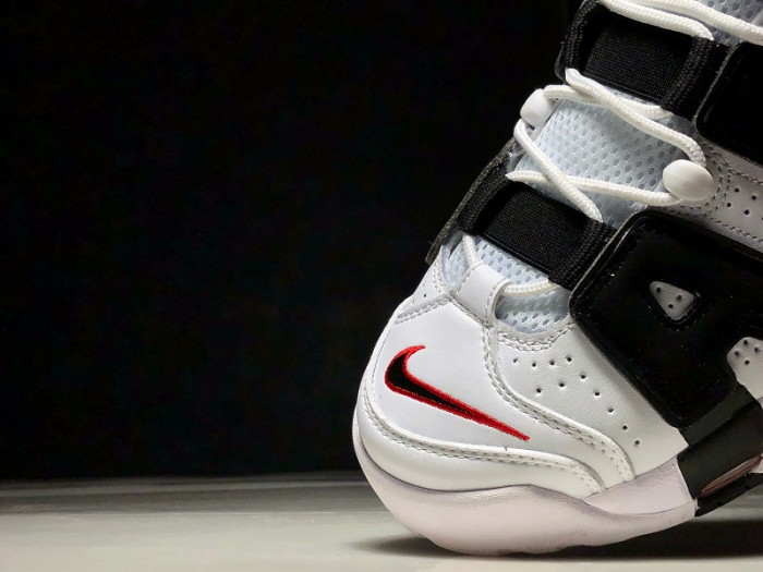 Nike Air More Uptempo “Scottie Pippen” 414962-105