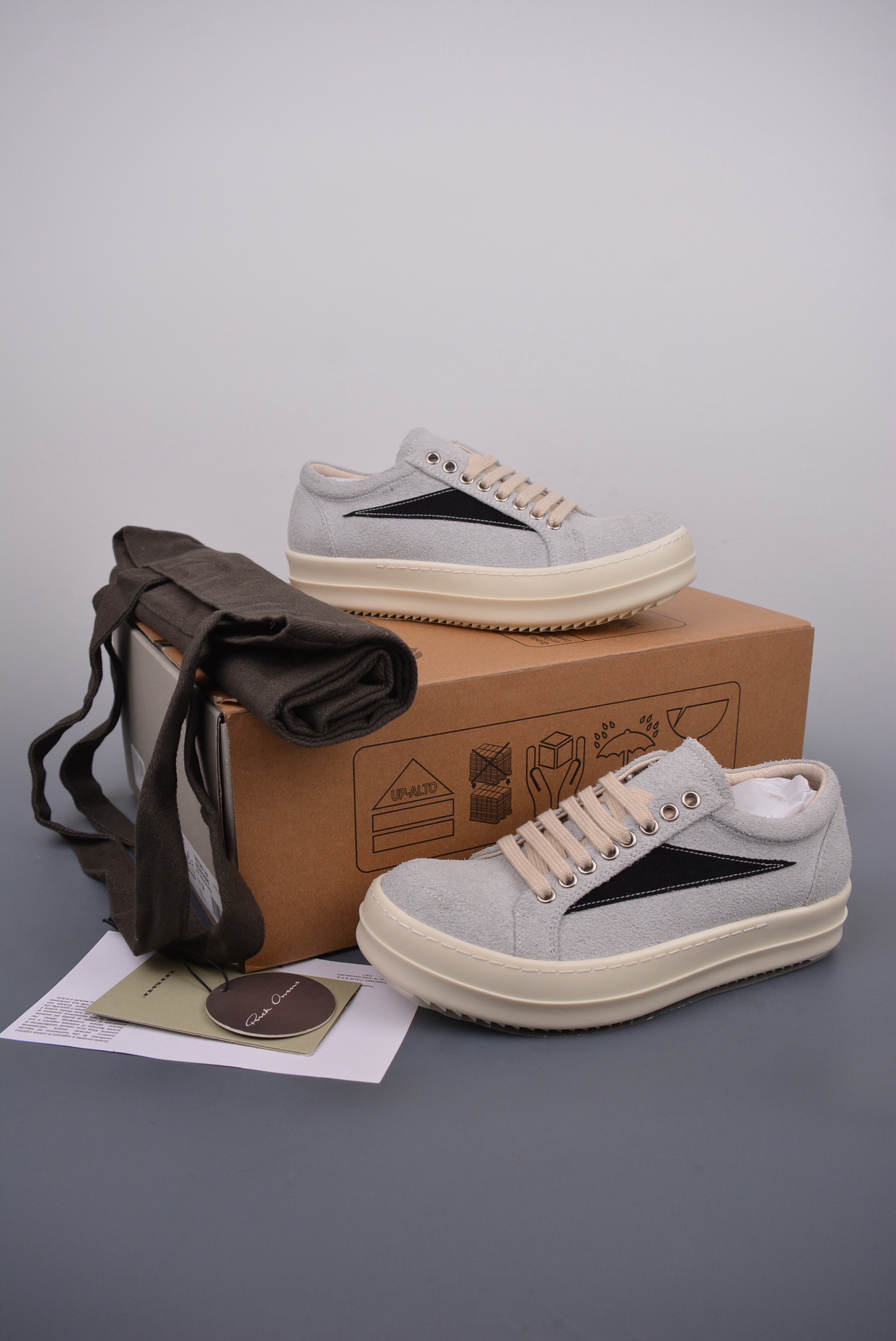 Rick Owen.s Sneaker